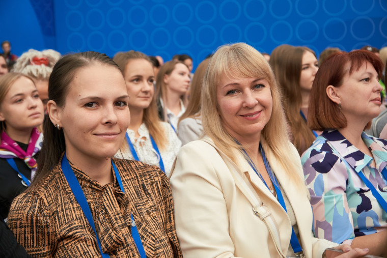 Всероссийский Форум классных руководителей открылся в Москве 03 октября 2023, 17:36.
